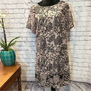 Blush & Black lace print Tunic size Medium